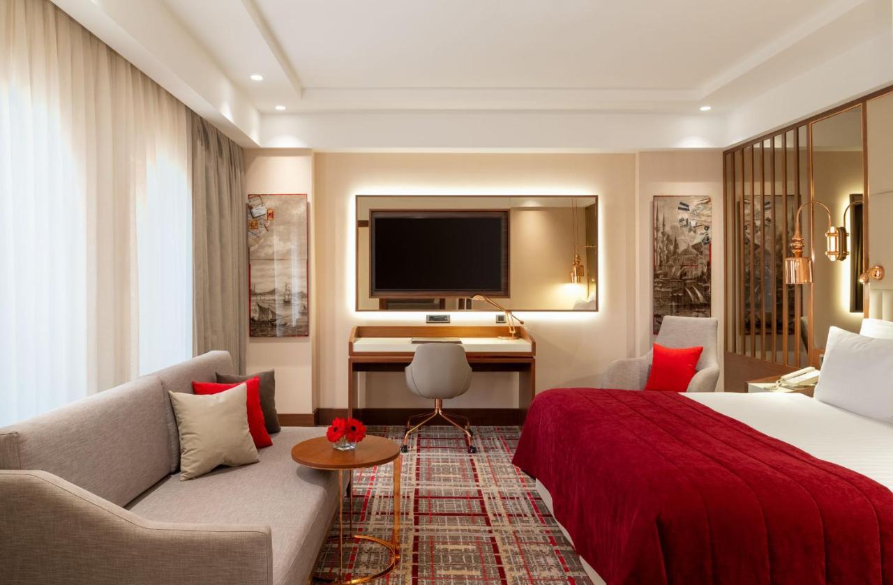 Corner Suite,1292720974:JPEG